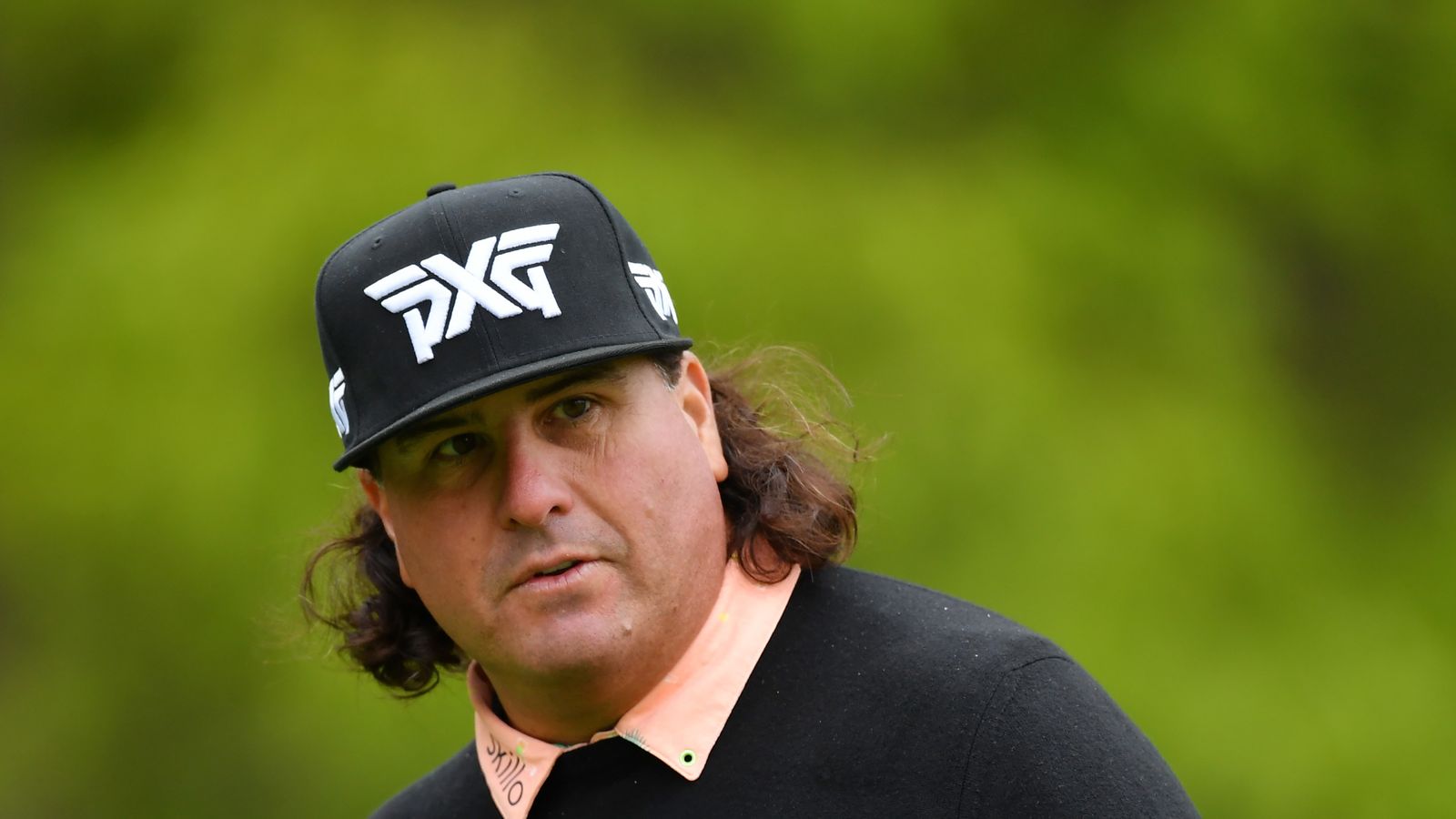 Pga Championship Pat Perez Breaks Driver On Range At Bethpage Black