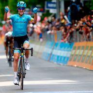 Pello Bilbao celebrates after winning stage seven