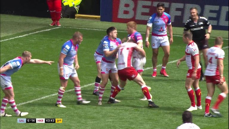 Hull KR's secured a late victory over Salford during Magic Weekend's Sunday schedule. 