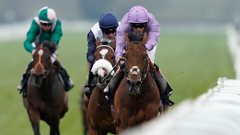 Ben Curtis riding King Ottokar to win at Newbury