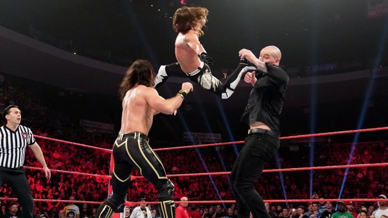 We've picked out the best wrestling moves from the top matches on Monday Night Raw