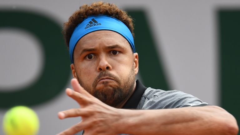 France's Jo-Wilfried Tsonga beat Tomic in 58 minutes on Tuesday