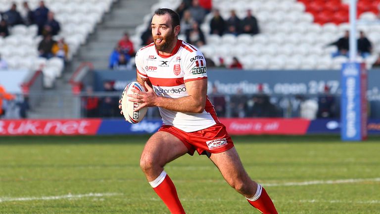 Kane Linnett gave Hull KR an early lead against Huddersfield before going off injured