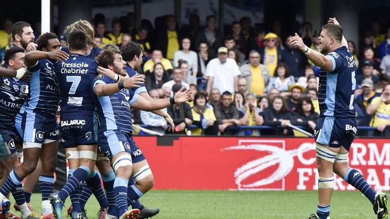 Montpellier's players celebrate