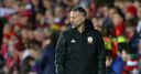 Davies defends Giggs after Wales defeat
