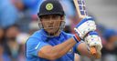 Dhoni loses India central contract