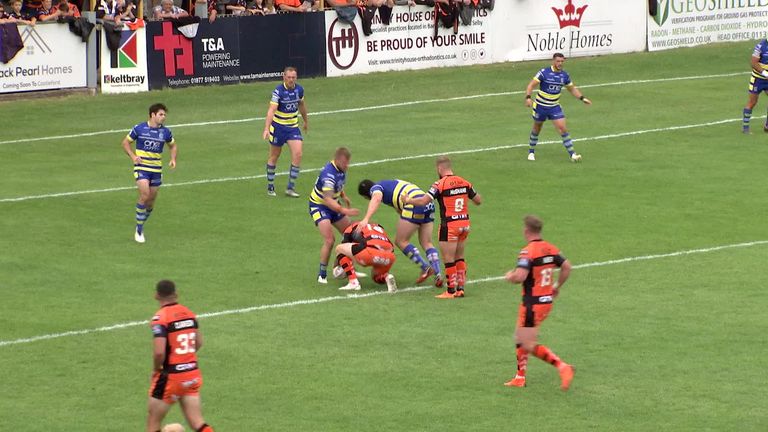 Highlights from the Betfred Super League clash between Castleford Tigers and Warrington Wolves