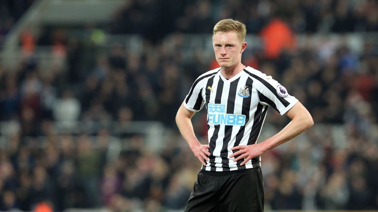 Sean Longstaff ha jugado tres juegos de la Premier League para el sofar de las Magpies esta temporada