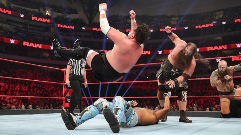 Samoa Joe handed Kofi Kingston his first loss as WWE champion on last night's Raw