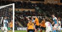 Williams header enough to see off Hull