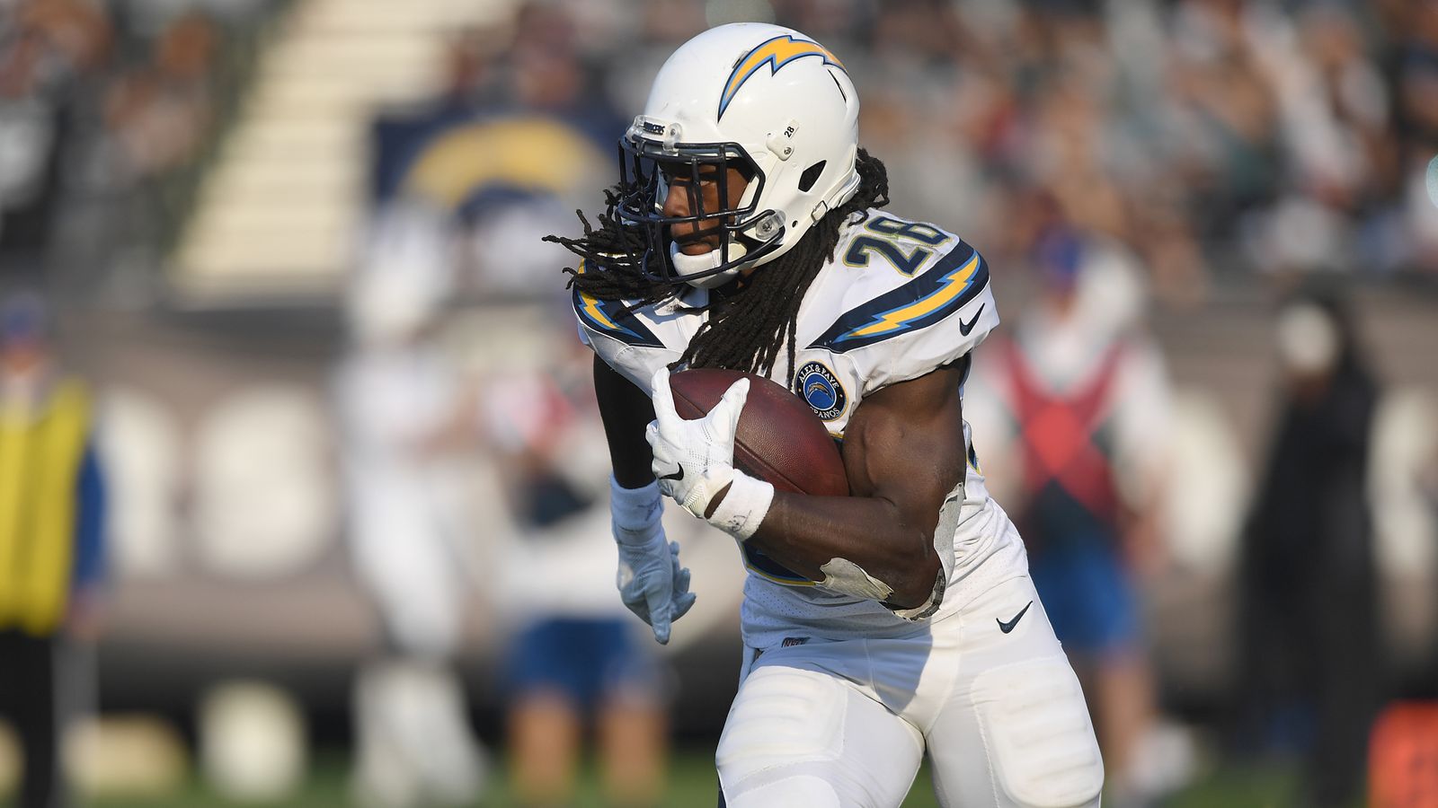 Chargers report: Melvin Gordon not healthy enough to face Chiefs, leaving  rookie Justin Jackson as No. 1 back - Los Angeles Times