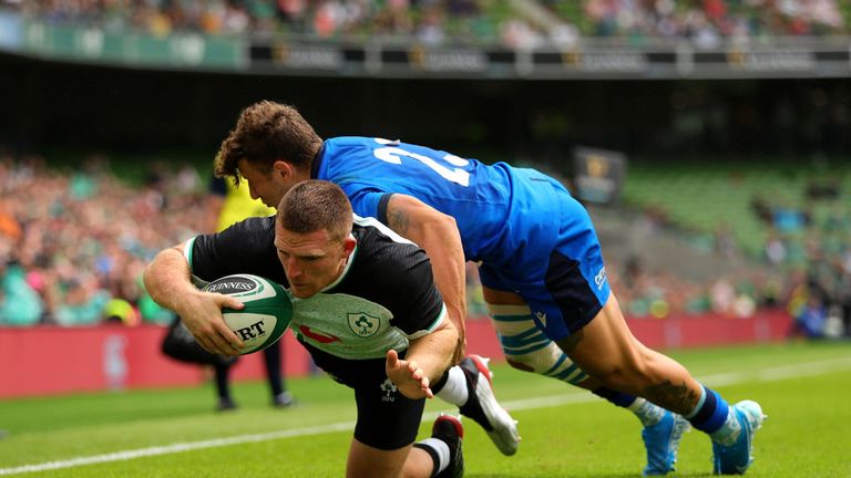 Irlanda se encontró por última vez con Italia en un choque previo a la Copa Mundial en agosto pasado