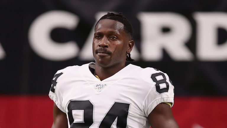 Brown solicitó ser liberado de su contrato con los Oakland Raiders