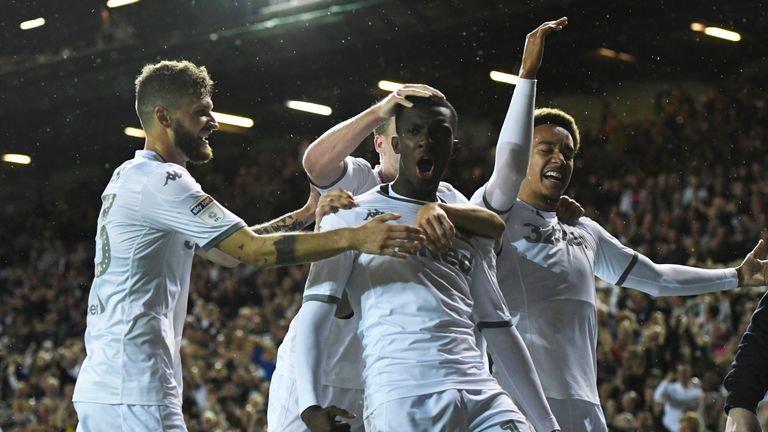 Leeds moved back to the top of the Sky Bet Championship