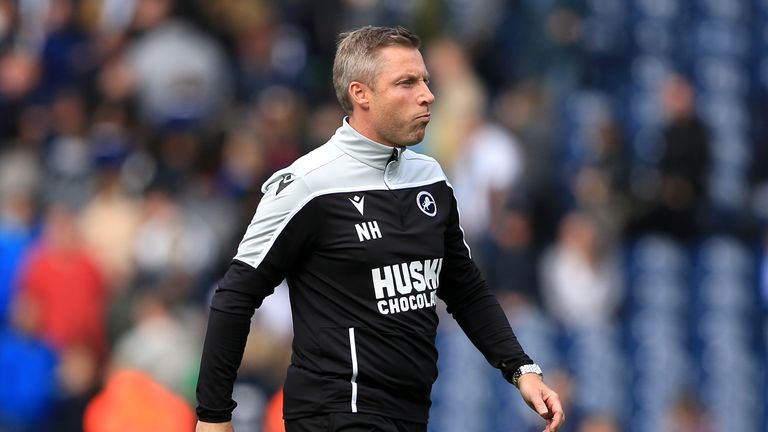 Neil Harris renunció como gerente de Millwall