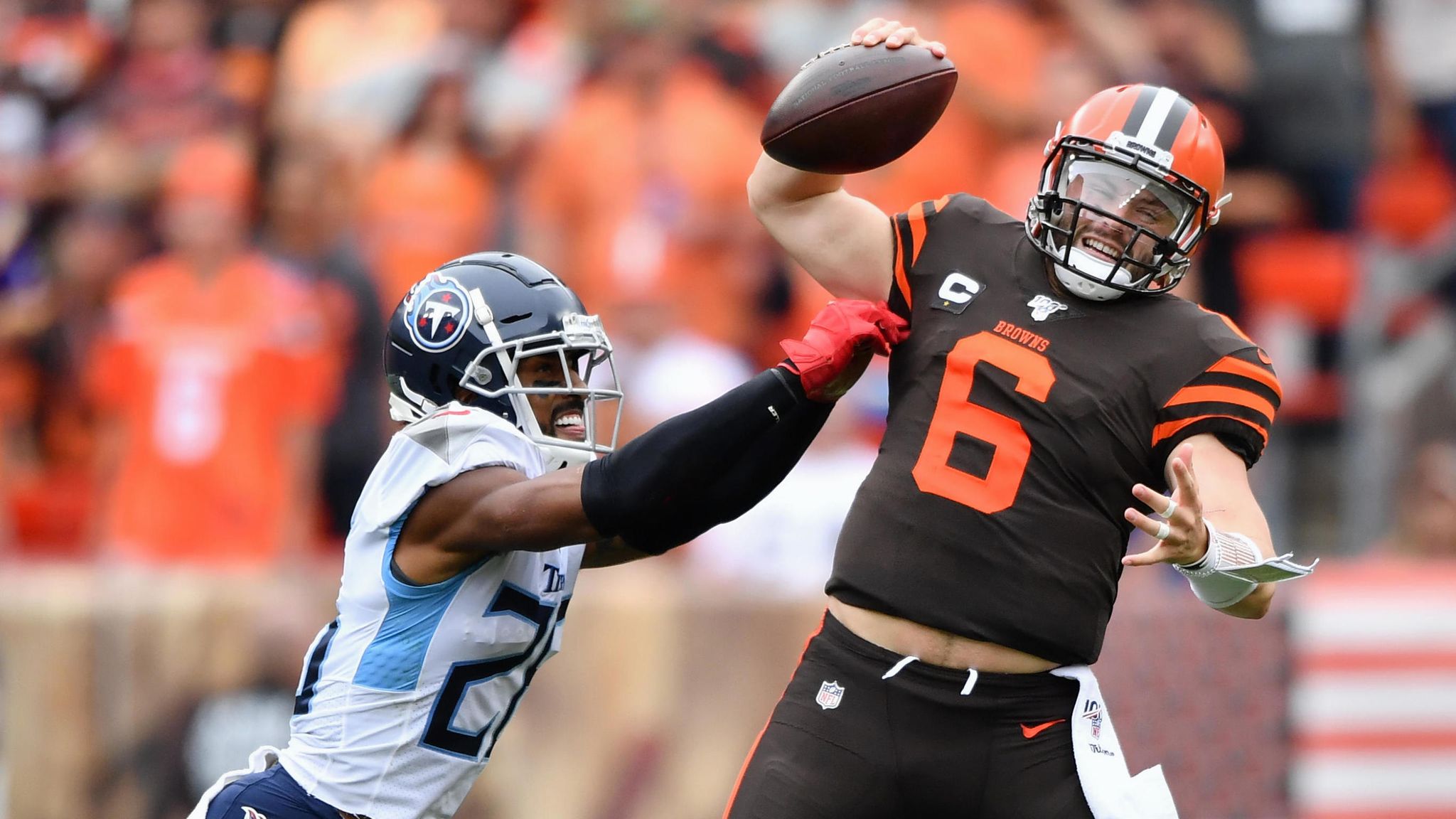 Mariota, Titans sack Mayfield, hyped Browns 43-13 in opener