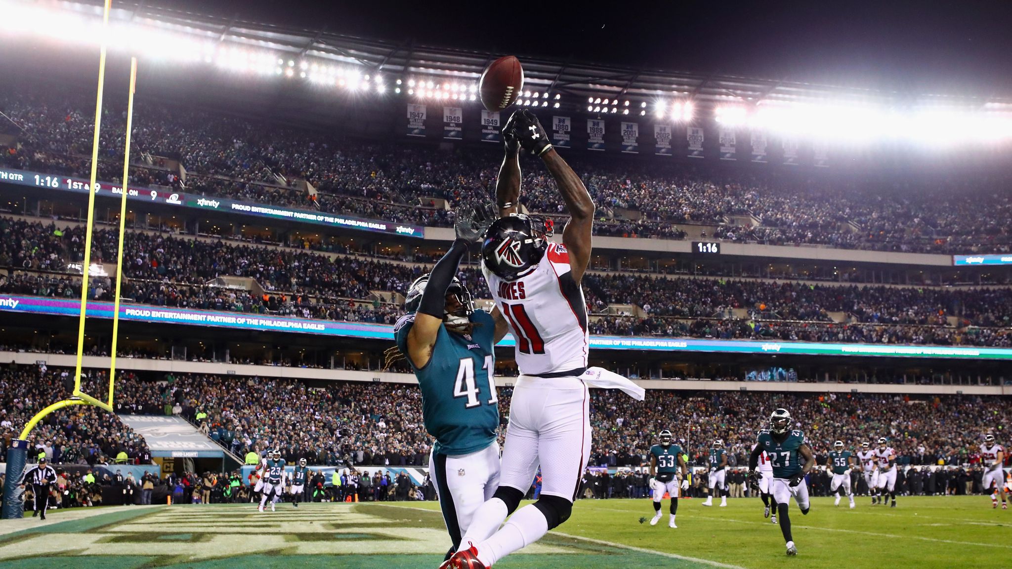 Atlanta Falcons 12-18 Philadelphia Eagles: Eagles hold on to secure opening  night win, NFL News