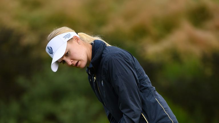   Charley Hull sale en el orden medio