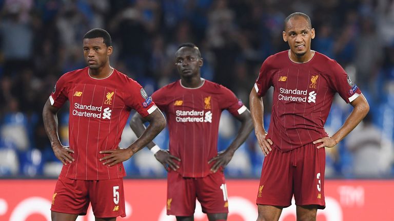   Liverpool perdió 2-0 en Napoli en su primer partido grup al de esta campaña