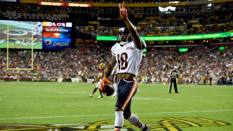 Taylor Gabriel celebrates one of his three touchdowns against the Redskins