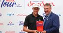 15-year-old English golfer wins pro event