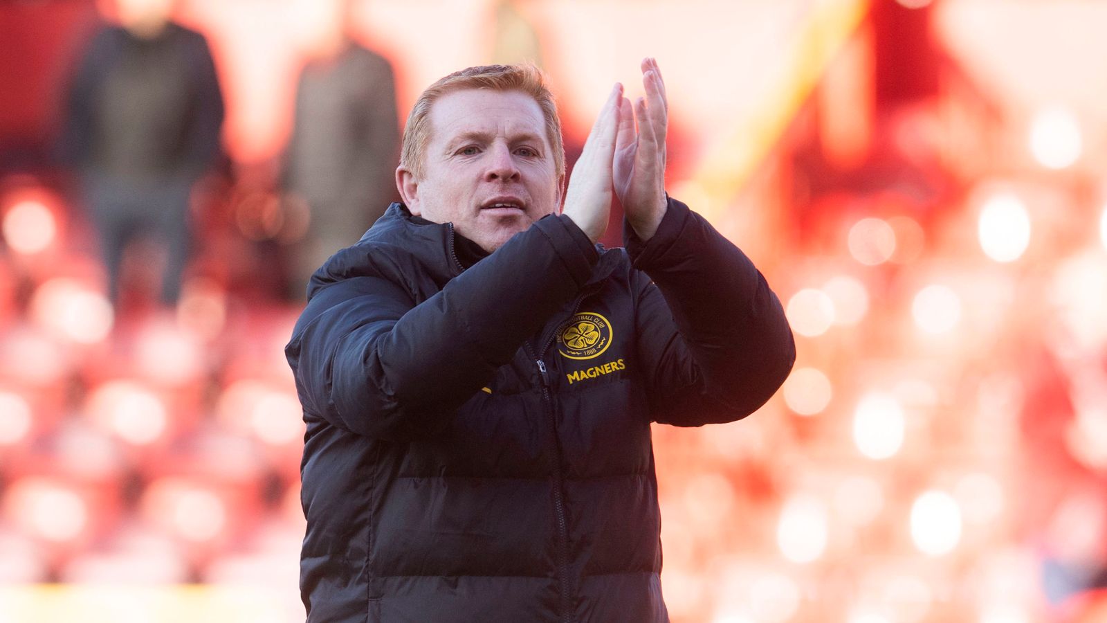 Lennon named manager of the month