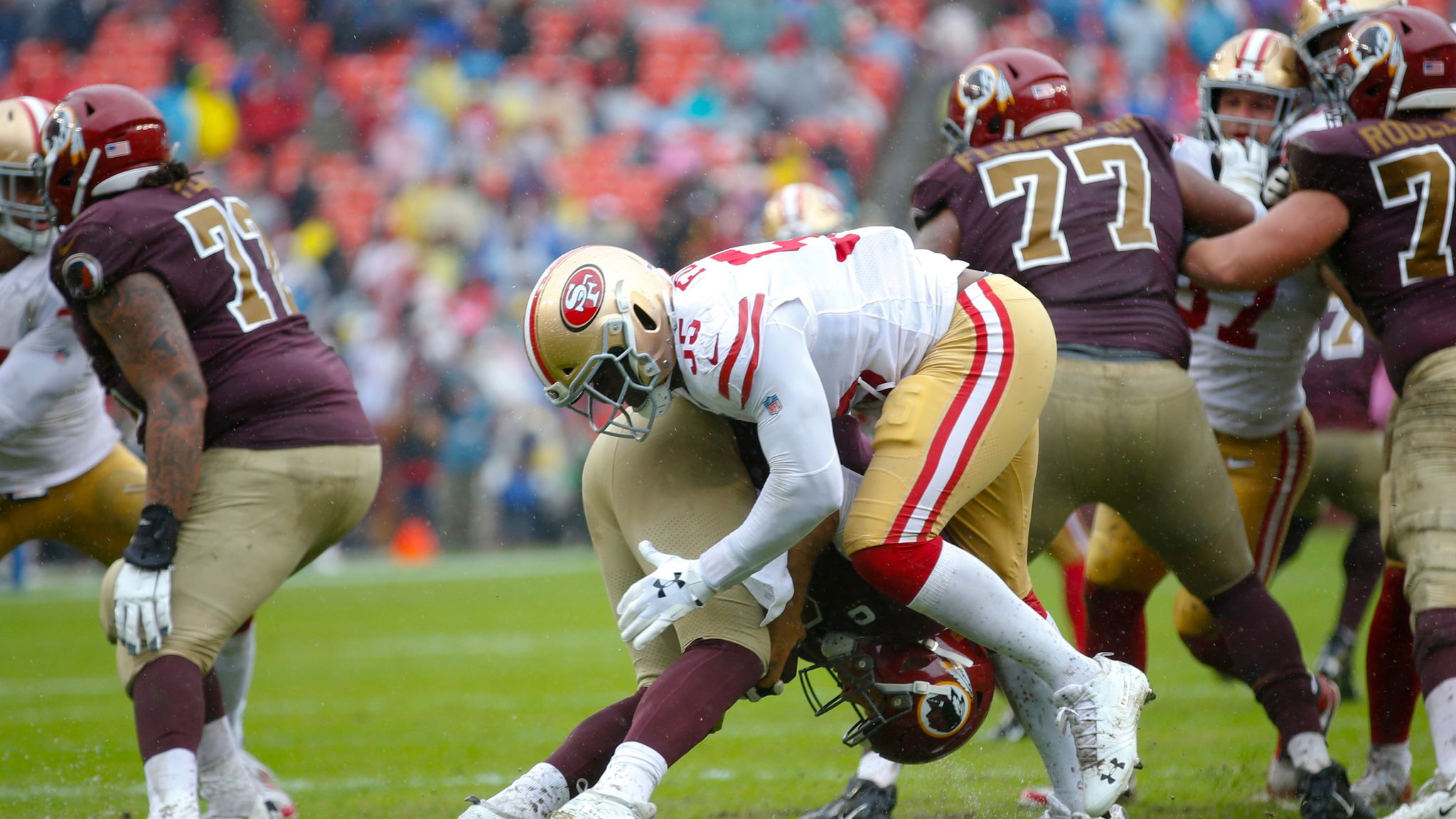 San Francisco 49ers defensive end Dee Ford (55) defends against the Seattle  Seahawks during an NFL football game, Sunday, Oct. 3, 2021 in Santa Clara,  Calif. (AP Photo/Lachlan Cunningham Stock Photo - Alamy