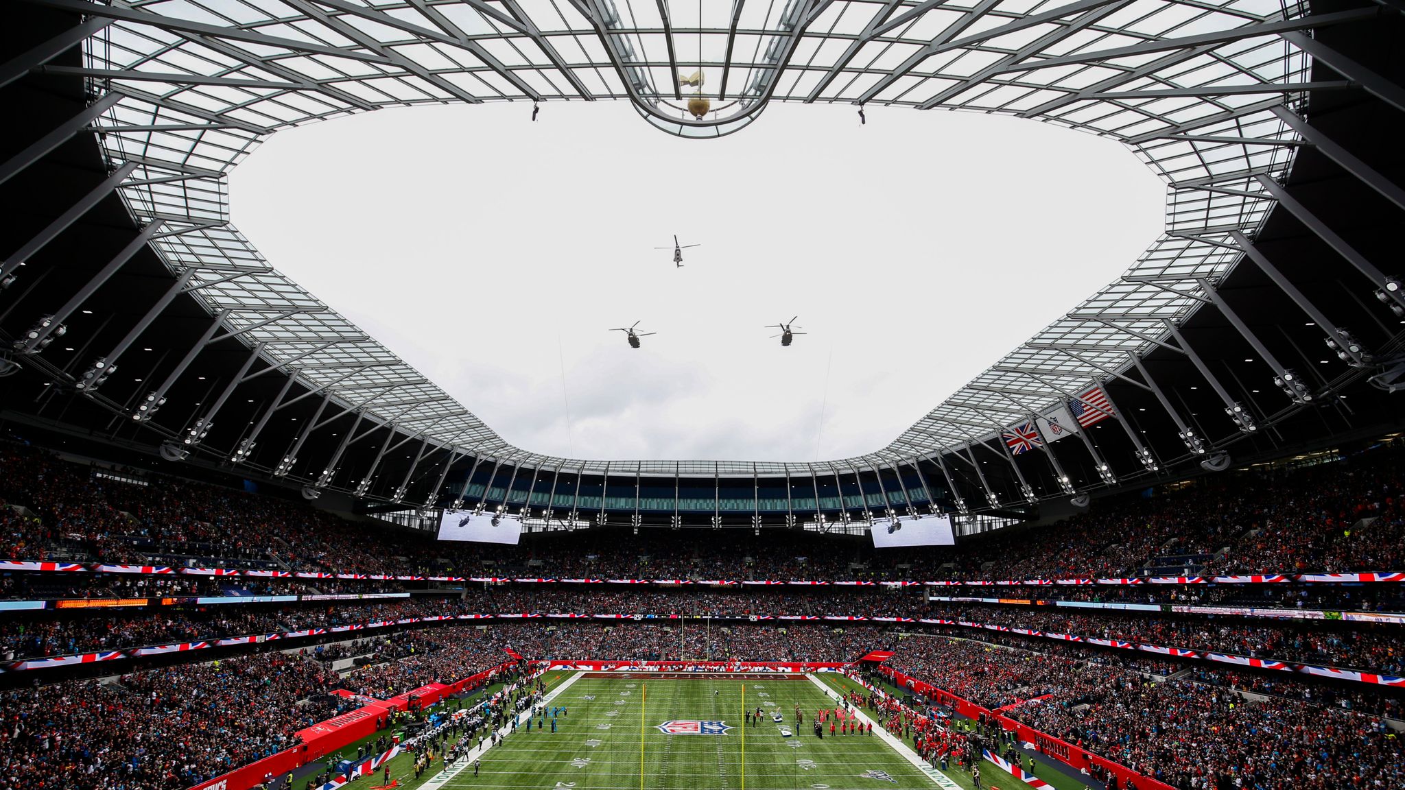 Panthers to face Buccaneers in London