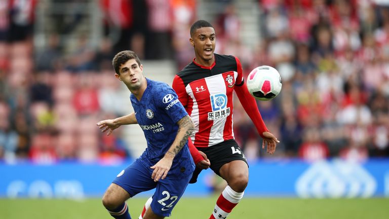 Christian Pulisic provided the assists for Michy Batshuayi's goal