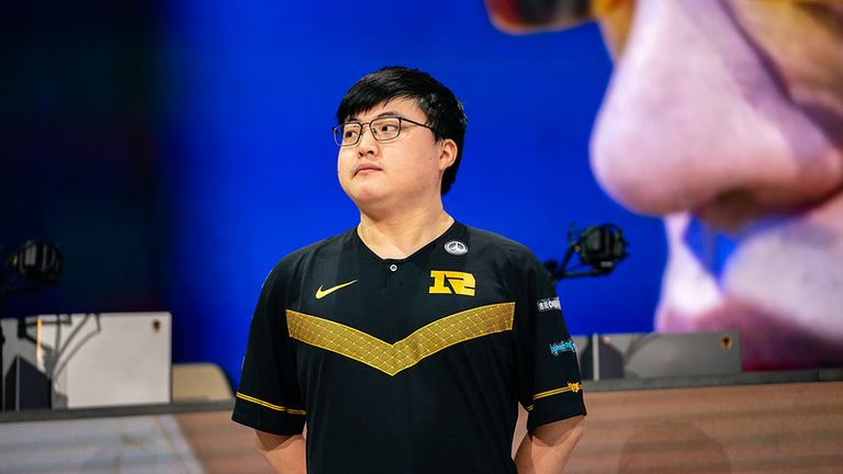 RNG beat Clutch Gaming with ease in their opening game at Worlds (Credit: Riot Games)