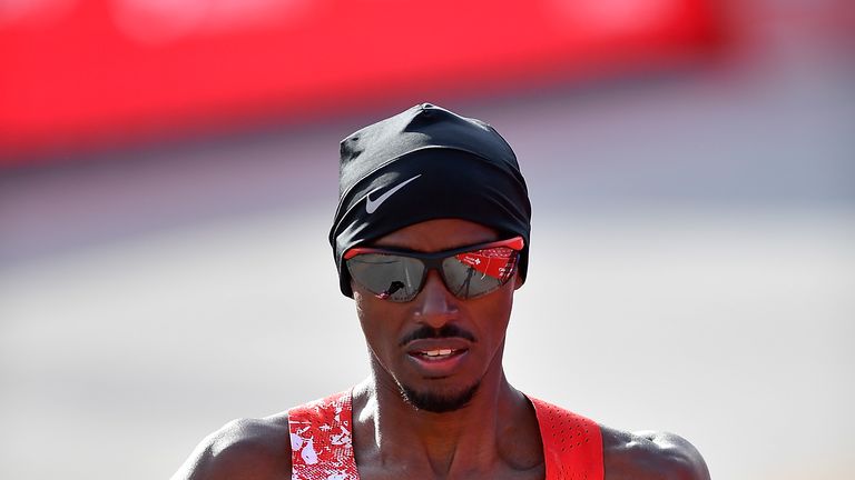 Mo Farah claimed there was an agenda against him after being grilled on his past links to disgraced coach Alberto Salazar in the build-up to the Chicago Marathon 