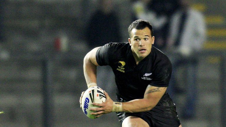 Steve Price played the Dally Messenger role for the All Golds