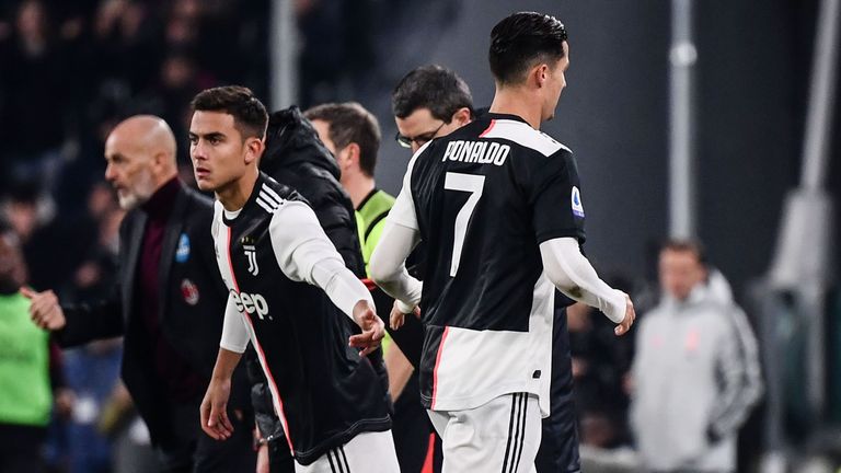 Cristiano Ronaldo fue reemplazado por Paulo Dybala en la victoria de la Juventus sobre el AC Milan