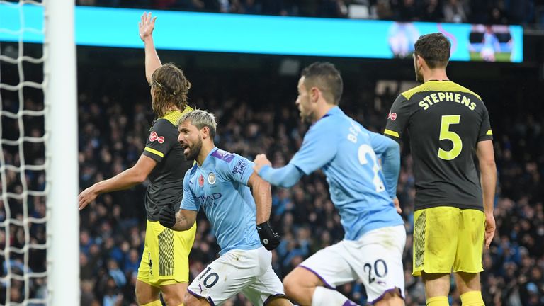 Sergio Agüero iguala al Manchester City