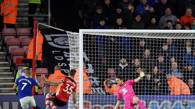 Richarlison meets Djibril Sidibe's cross to restore Everton's lead
