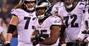 Scott stars as Eagles clinch NFC East