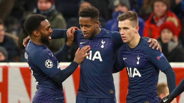 Ryan Sessegnon anotó su primer gol del Tottenham en su primera apertura para el club contra el Bayern de Múnich