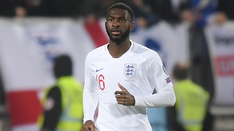 Tomori obtuvo su primera gorra de Inglaterra contra Kosovo en noviembre