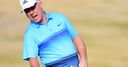 One-armed golfer makes hole-in-one!
