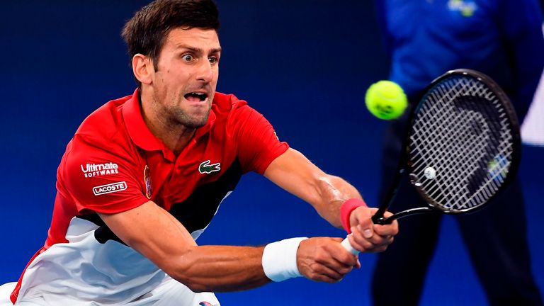 Novak Djokovic se estiró para producir algunos de sus mejores tenis para superar la línea