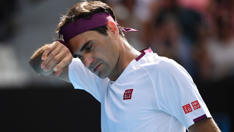 Roger Federer se sometió a una cirugía de rodilla