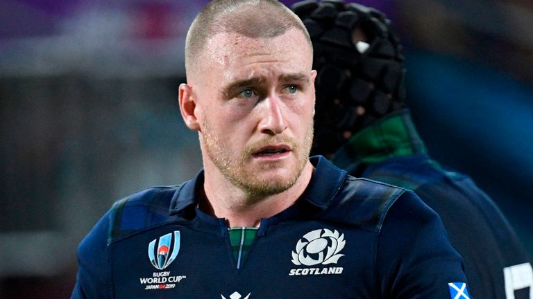 Stuart Hogg replaces Stuart McInally as Scotland captain