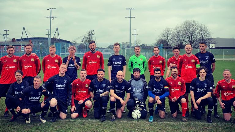 VMFC ha recibido un gran apoyo de equipos locales como Eastlands FC, a quienes enfrentaron en la Copa Senior de Manchester el pasado fin de semana.
