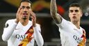 Smalling's Roma through to last 16