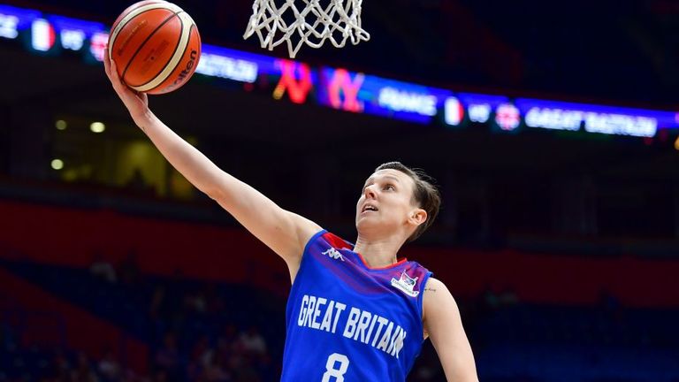 Chantelle Handy "FIBA ha tomado la decisión correcta de moverlo, solo por la seguridad de todos los demás".