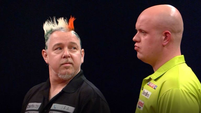 There was plenty of tension between Michael van Gerwen and Peter Wright back in 2014 when they met in the Premier League Darts in Dublin