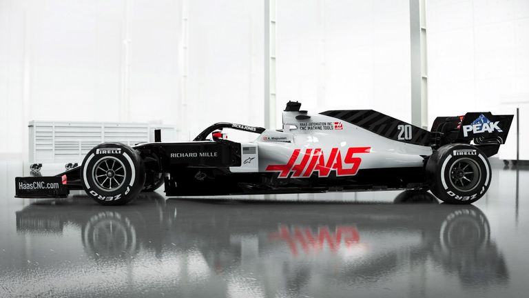 skysports-haas-f1-2020-car_4912910.jpg