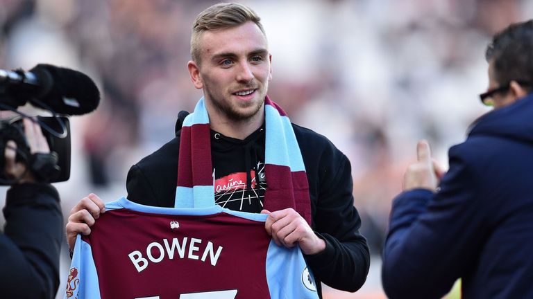 Bowen firmó un contrato de cinco años y medio en West Ham