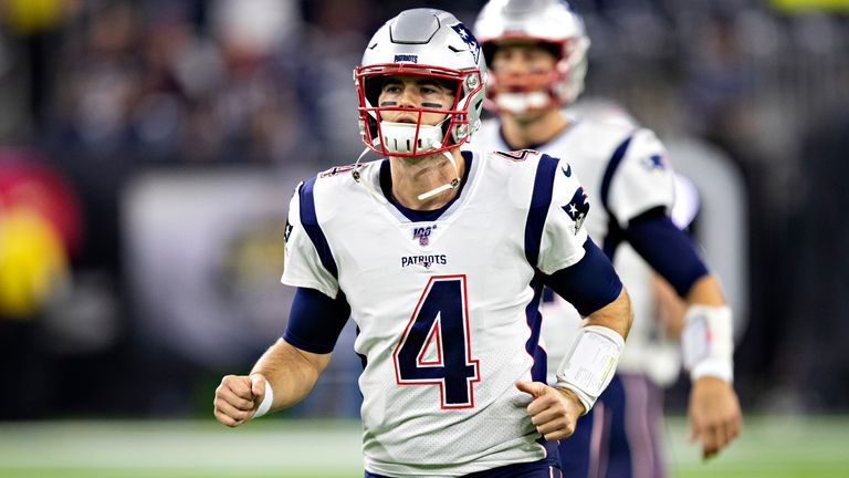 Jarrett Stidham pasó su única temporada con los Patriots en el banco detrás de Brady