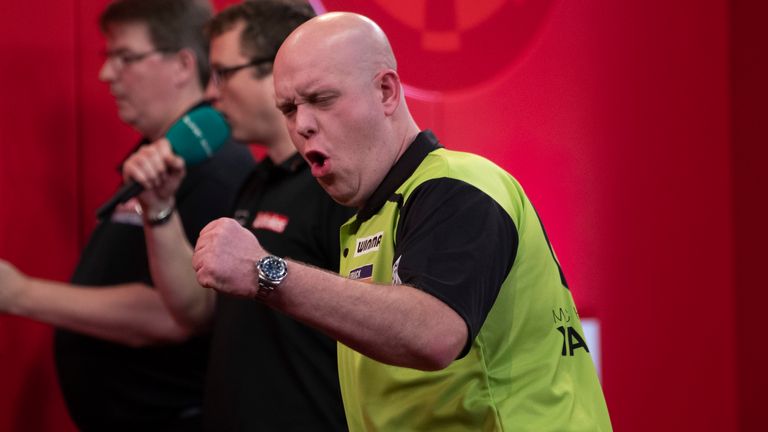 Michael van Gerwen sigue en la búsqueda de un tercer título del UK Open